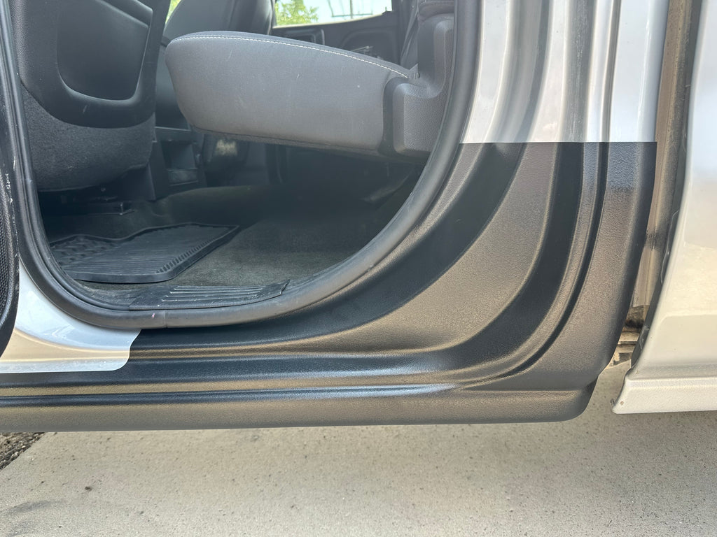 2014-2018 Silverado/Sierra Double Cab, Slip On Rocker Panel + Cab Corner Cover