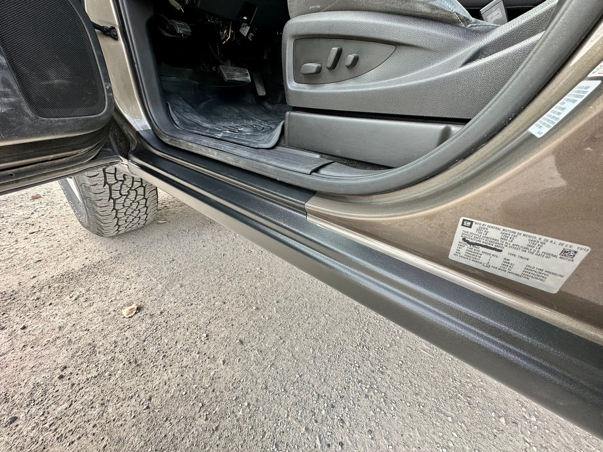 Original Appearance Manufacturing Chevrolet / GMC 2014-2018 Silverado/Sierra Crew Cab, Slip On Rocker Panel + Cab Corner Cover plastic slip on rocker panels