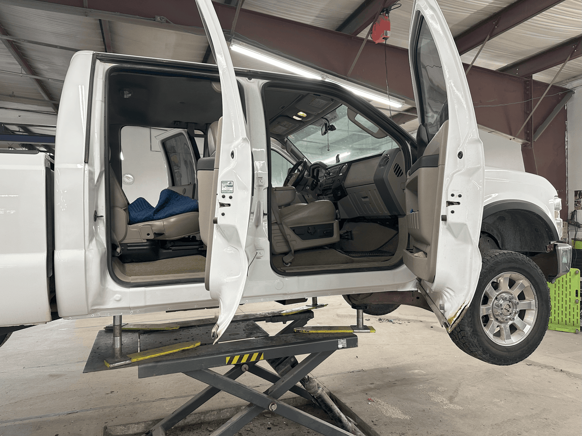Original Appearance Manufacturing Quick Covers '99-'16 Super Duty Crew Cab, Slip On Rocker Panel + Cab Corner Cover plastic slip on rocker panels