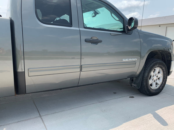Original Appearance Manufacturing Chevrolet / GMC 2007-2013 Silverado/Sierra Extended Cab, Slip On Rocker Panels + Cab Corner Covers plastic slip on rocker panels